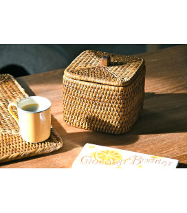 Boîte coton carrée Suky en rotin naturel miel